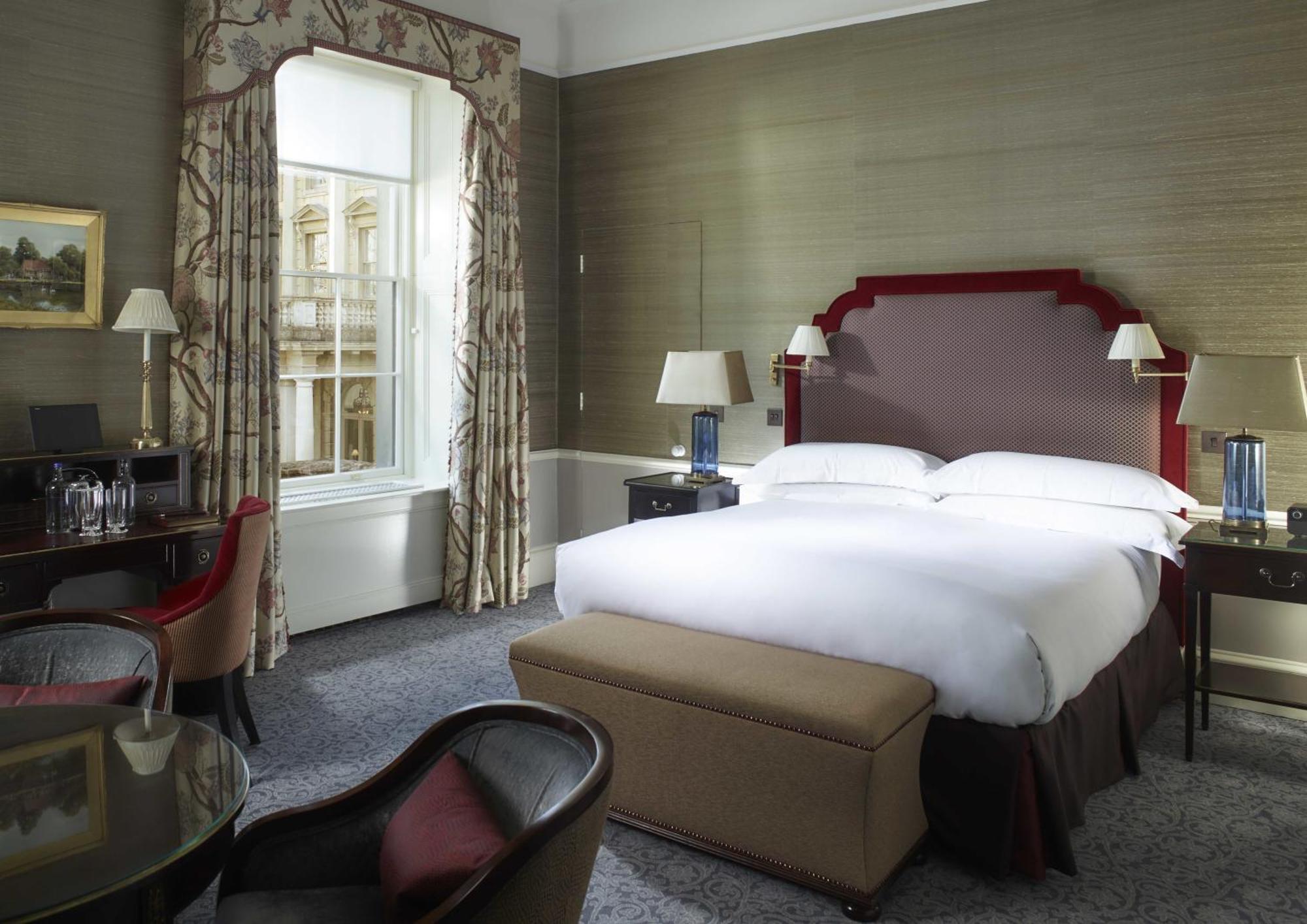 Cliveden House - An Iconic Luxury Hotel Maidenhead Room photo