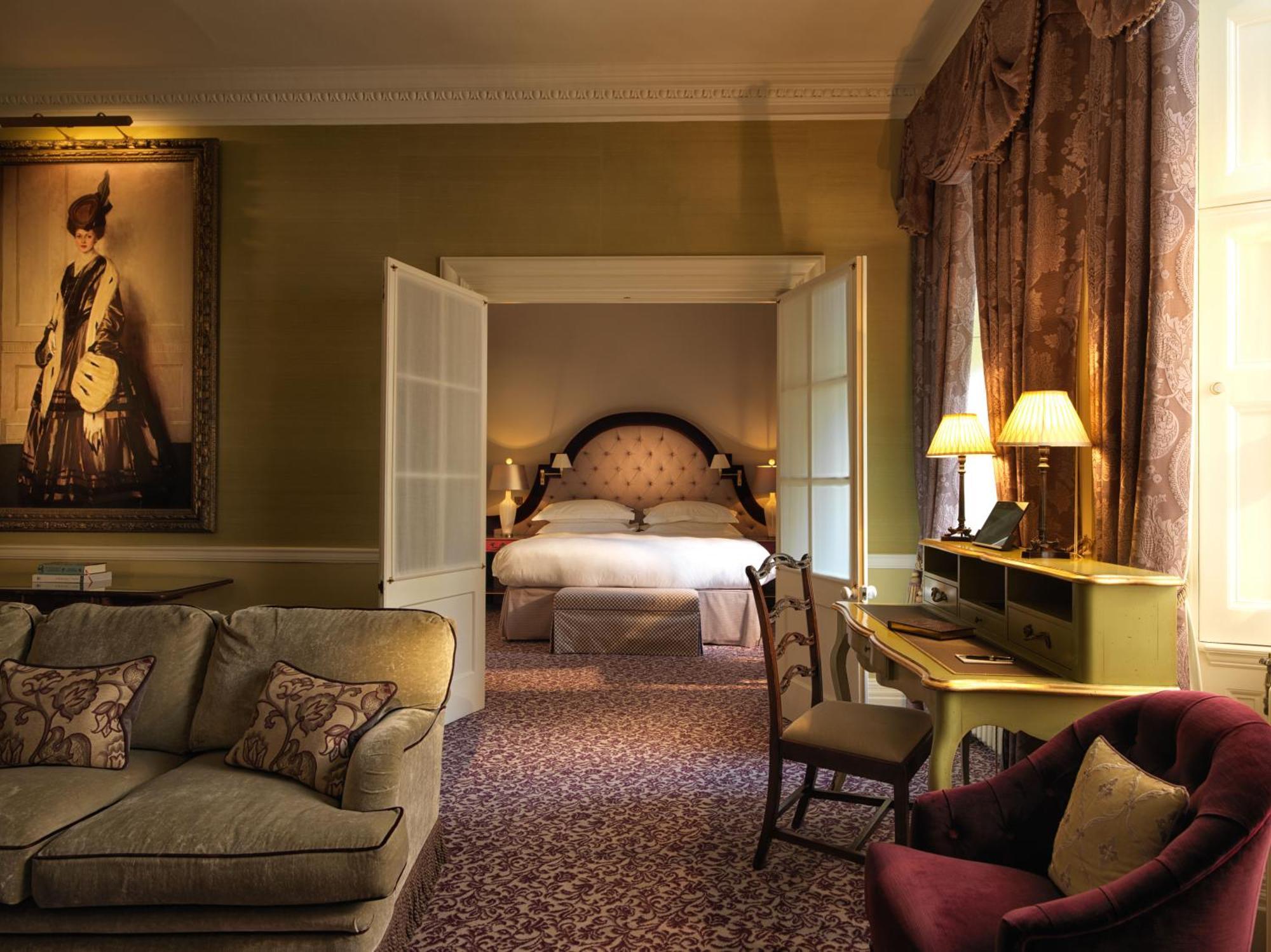 Cliveden House - An Iconic Luxury Hotel Maidenhead Exterior photo