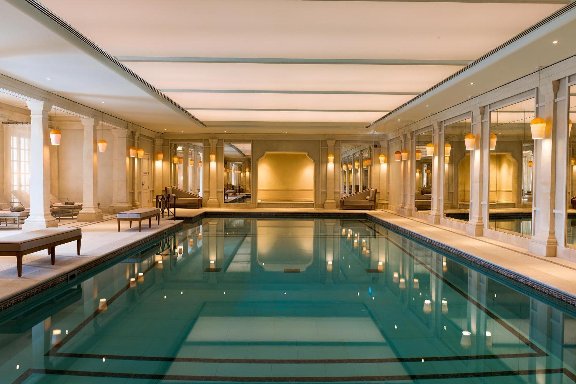 Cliveden House - An Iconic Luxury Hotel Maidenhead Exterior photo