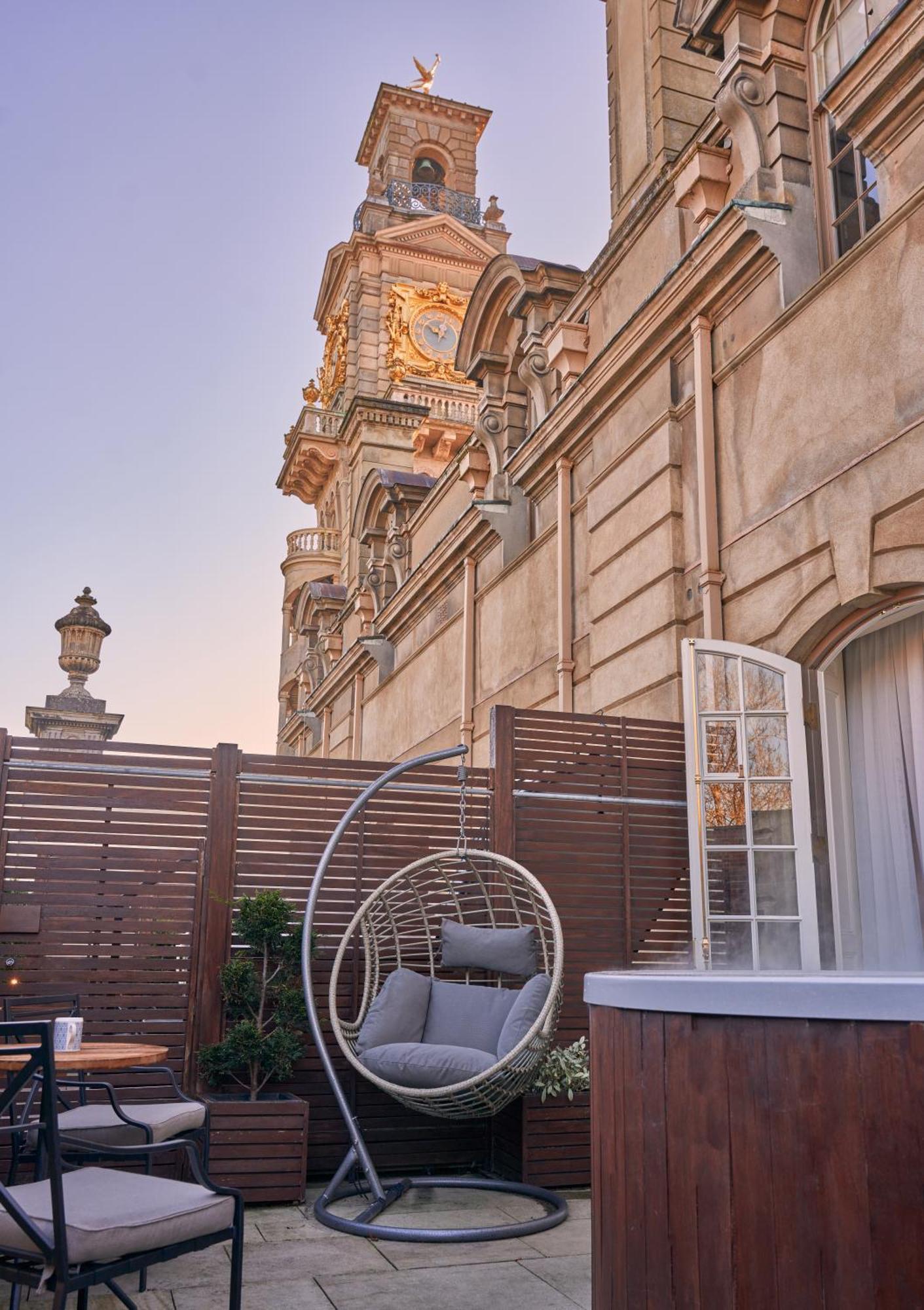 Cliveden House - An Iconic Luxury Hotel Maidenhead Exterior photo